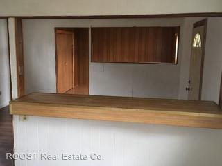 1300 High St, Springfield OH  45505-1126 exterior