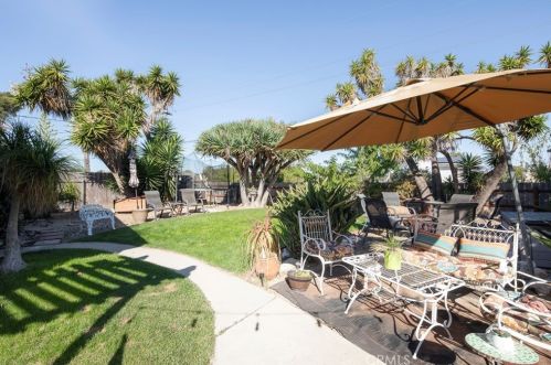 988 Magnolia Dr, Pismo Beach CA  93420-4233 exterior