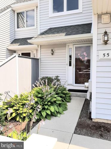 55 Jonathan Ct, Kennett Sq, PA 19348-1850