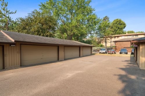 2411 Unity Ave, Minneapolis MN  55422-3449 exterior