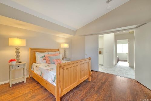 751 Larch Ave, Rialto CA  92376-4751 exterior