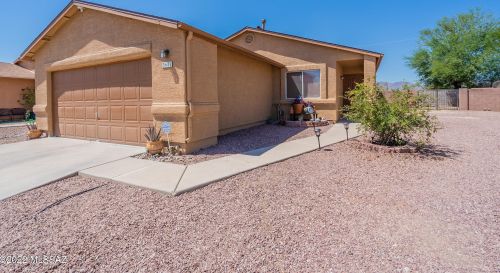 3671 Courtney Crossing Ln, Tucson, AZ 85741-3272