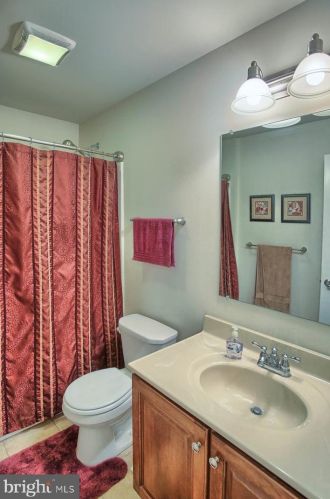 152 Ashford Way, Camp Hill PA  17011-3919 exterior