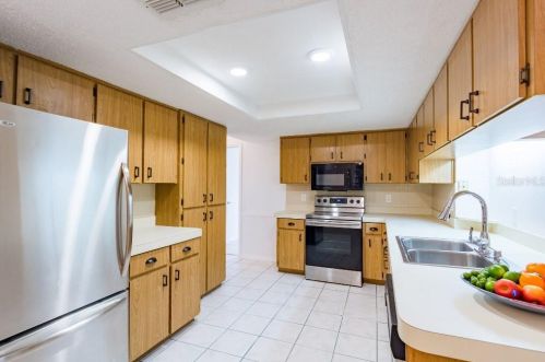 11300 Jack Rabbit Ln, Port Richey FL  34668-2024 exterior