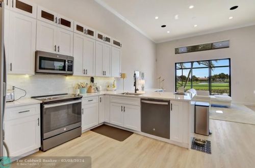 10595 Stonebridge Blvd, Boca Raton FL  33498-2002 exterior