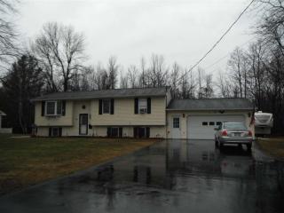 18 Baldwin Ave, Massena Center, NY 13662-1034
