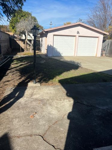 1117 Parker St, Berkeley CA  94702-2223 exterior