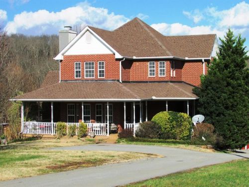 133 Lake Wood Rd, Lebanon TN  37087-8931 exterior