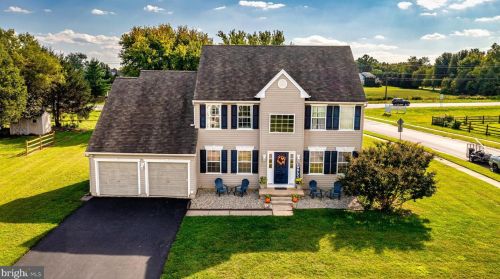 101 Stoneridge Pl, Bear DE  19701-1952 exterior