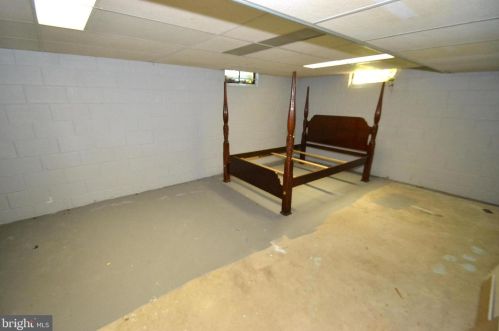 200 Runson Rd, Camp Hill PA  17011-2637 exterior