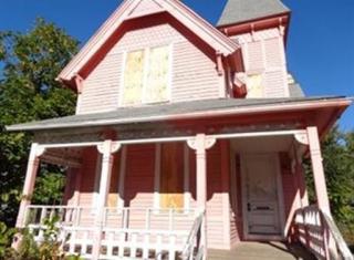 111 Bowles St, Springfield MA  01109-3503 exterior