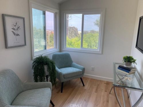 1143 23rd St, Manhattan Beach CA  90266-2927 exterior