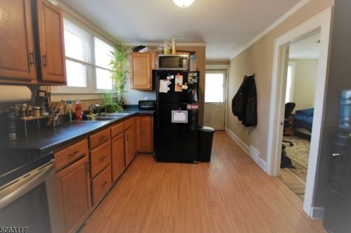 6 Birchwood Dr, Mount Olive NJ  07828-1604 exterior