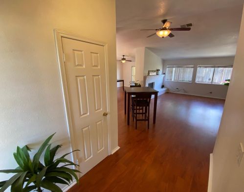 1109 Balsam Dr, Newman, CA 95360-1803