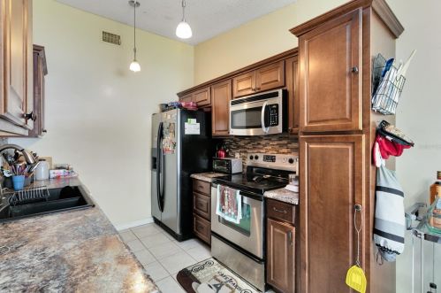 3074 Stonecastle Rd, Orlando, FL 32822-7867