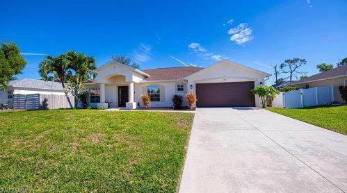 2121 20th Ave, Cape Coral, FL 33909-0047