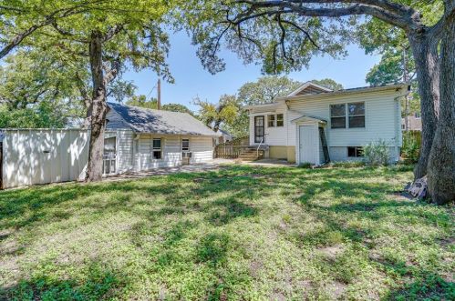 419 Mounts Ave, Denton TX  76201-4027 exterior