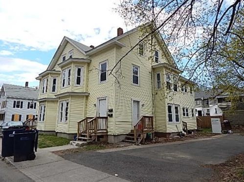 19 Aspen St, Ware, MA 01082-1056