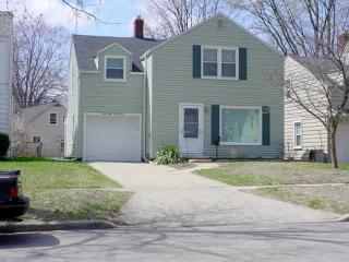 3833 Seckinger Dr, Toledo, OH 43613-4115