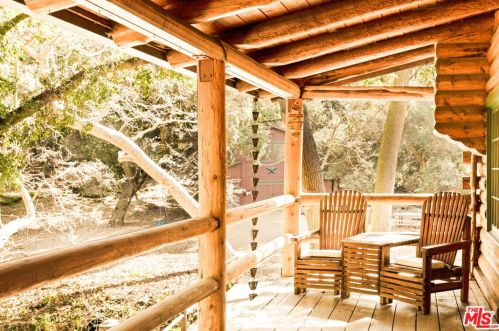 1801 Topanga Canyon Blvd, Topanga, CA 90290-4280