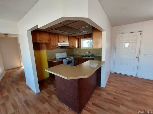 1892 Hualapai Dr, Bullhead City AZ  86442-5435 exterior