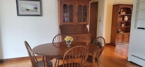 502 Lower Ln, Kensington CT  06037-3116 exterior