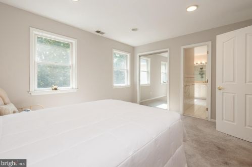 1700 Morgan Ln, Collegeville PA  19426-2859 exterior