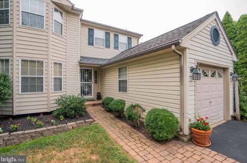 114 Regents Rd, Collegeville, PA 19426-1709
