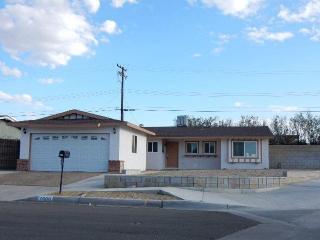 1600 Forane St, Barstow, CA 92311-5612