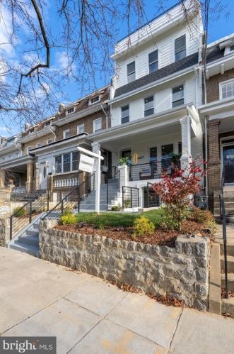 4829 Kansas Ave, Washington, DC 20011-6120