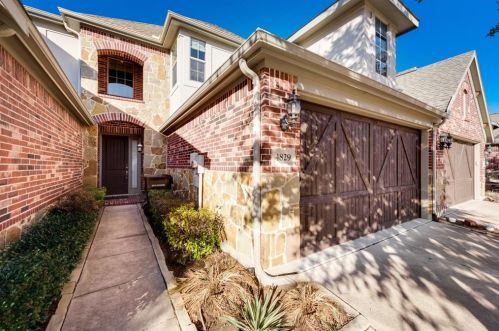 4829 Bayview Dr, Plano TX  75093-1928 exterior