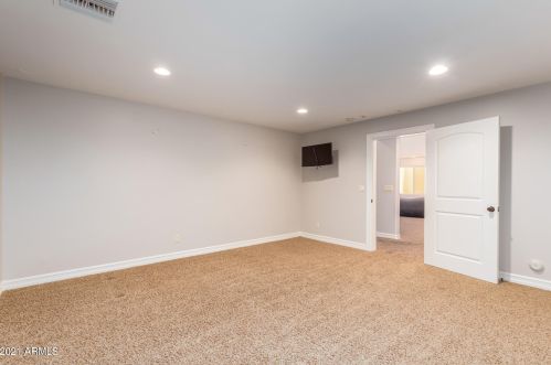 2710 Cattle Dr, Gilbert AZ  85297-8116 exterior