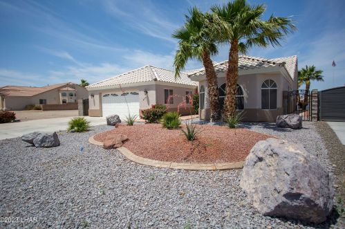 6251 Vista Laguna Dr, Bullhead City, AZ 86426-7044