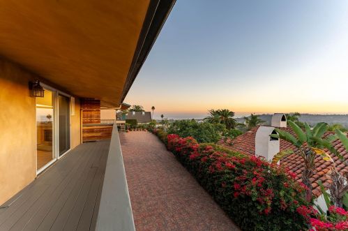 2019 Alameda Padre Serra, Santa Barbara CA  93103-1703 exterior