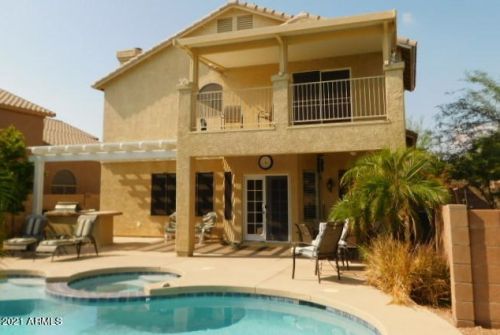9447 Lynwood St, Mesa, AZ 85207-2515