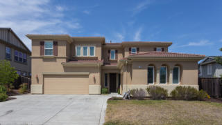 730 Kearney St, Benicia, CA 94510-3997