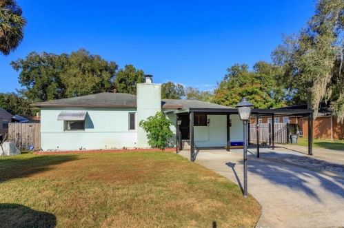 402 Colonial Way, Sanford, FL 32771-4315