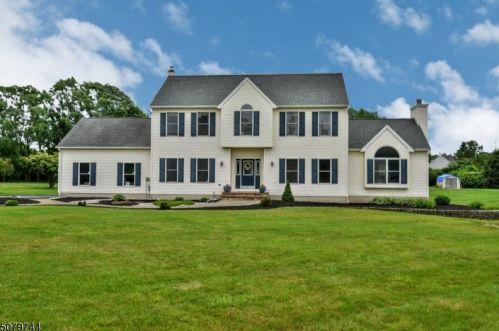 7 Branchville Lawson Rd, Fredon, NJ 07860-7032