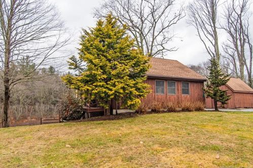 221 Eastford Rd, Eastford, CT 06242-9757