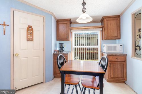 86 Vasilios Dr, Carlisle PA  17015-9012 exterior