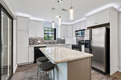 7367 Jamestown Ter, Hobe Sound FL  33455-5874 exterior