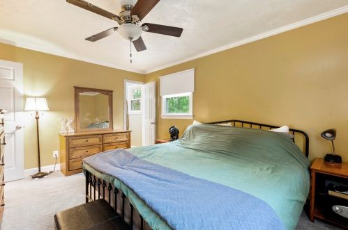 109 Redbud Dr, Beaver Falls PA  15010-1152 exterior