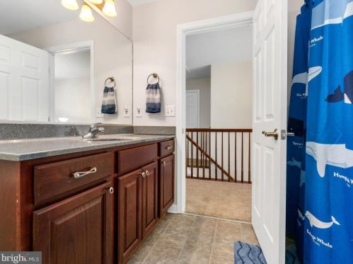 60 Kinsley Ln, Fredericksburg VA  22406-4089 exterior