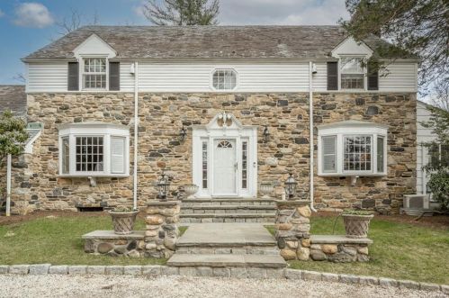 267 Griffen Ave, Scarsdale, NY 10583-7907