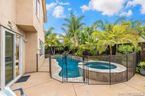 16964 Silver Crest Dr, San Diego CA  92127-2818 exterior