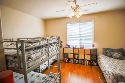 2048 1940, Saint George UT  84770-4718 exterior