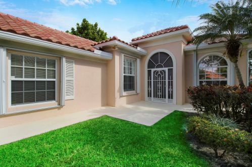 2682 Irma Lake Dr, West Palm Beach, FL 33411-5735