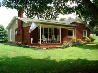 3291 Laboratory Rd, Lincolnton, NC 28092-6950