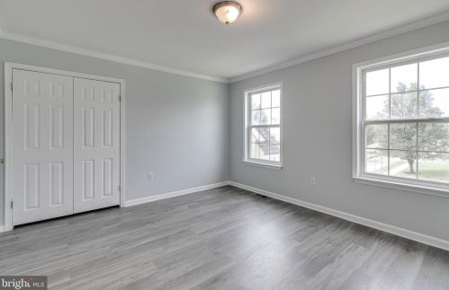 3819 Vincent Dr, Collegeville PA  19426-3058 exterior