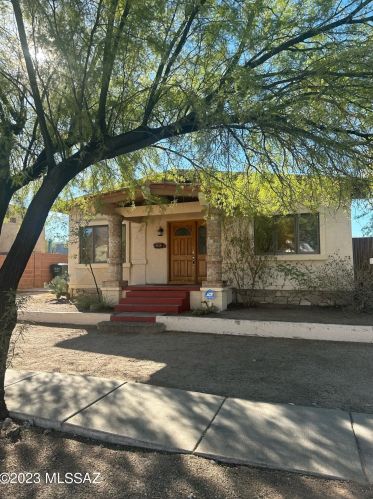 602 Helen St, Tucson, AZ 85705-7420